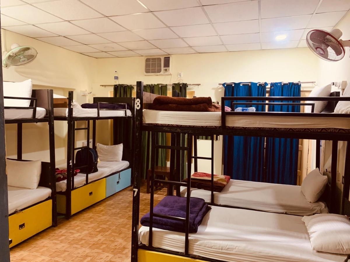 Vagabond Stay Hostel Варанасі Екстер'єр фото