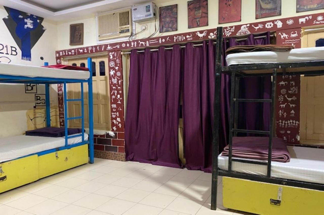 Vagabond Stay Hostel Варанасі Екстер'єр фото