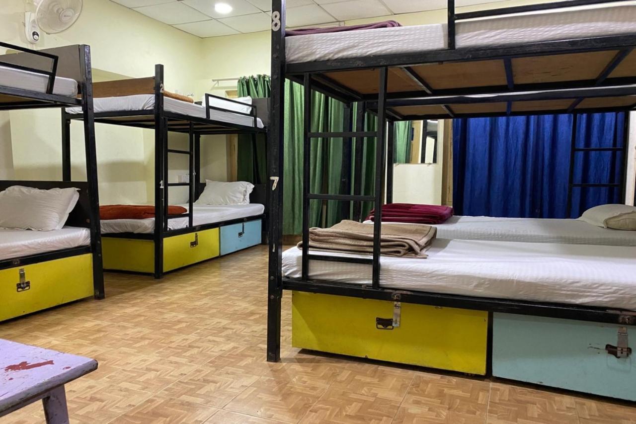 Vagabond Stay Hostel Варанасі Екстер'єр фото