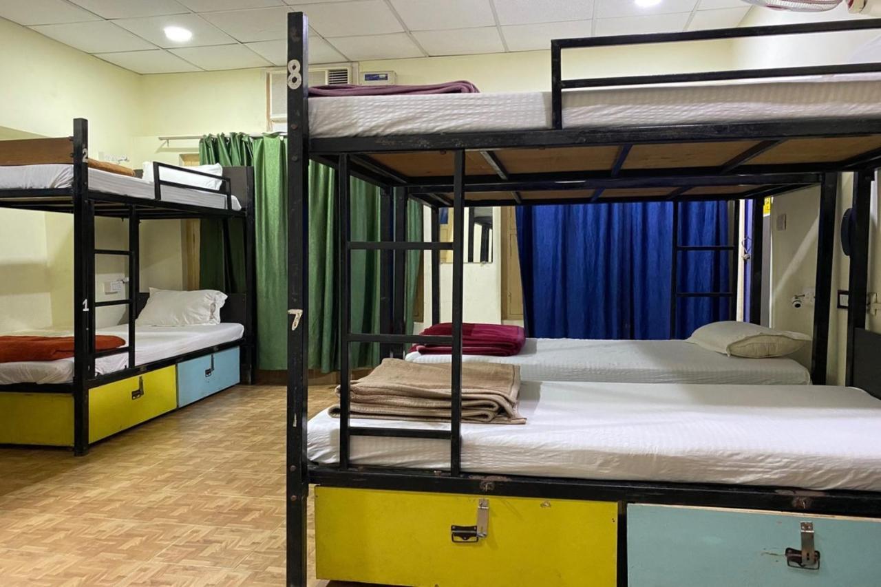 Vagabond Stay Hostel Варанасі Екстер'єр фото